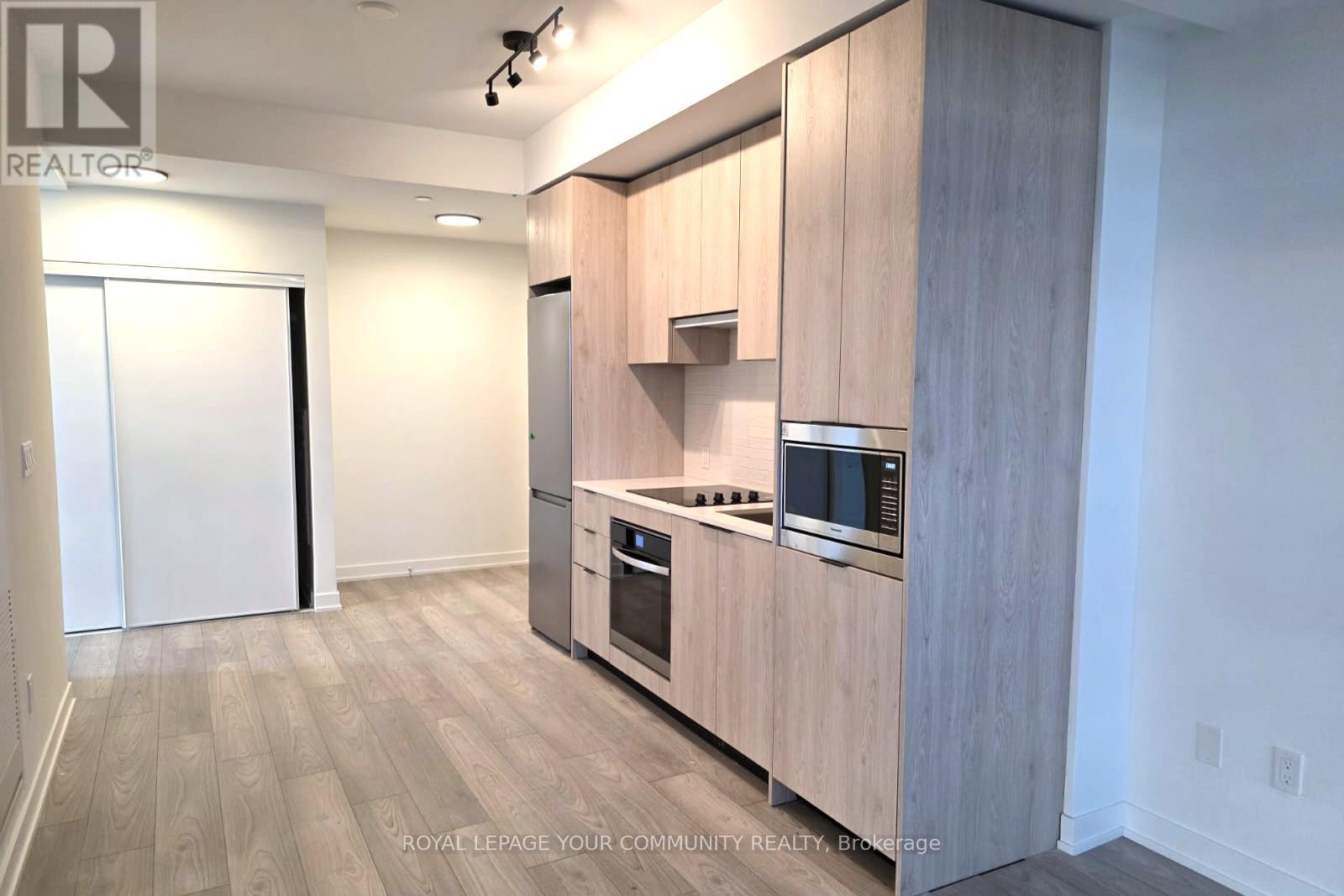 328 - 1007 The Queensway, Toronto, Ontario  M8Z 0C6 - Photo 4 - W12481343