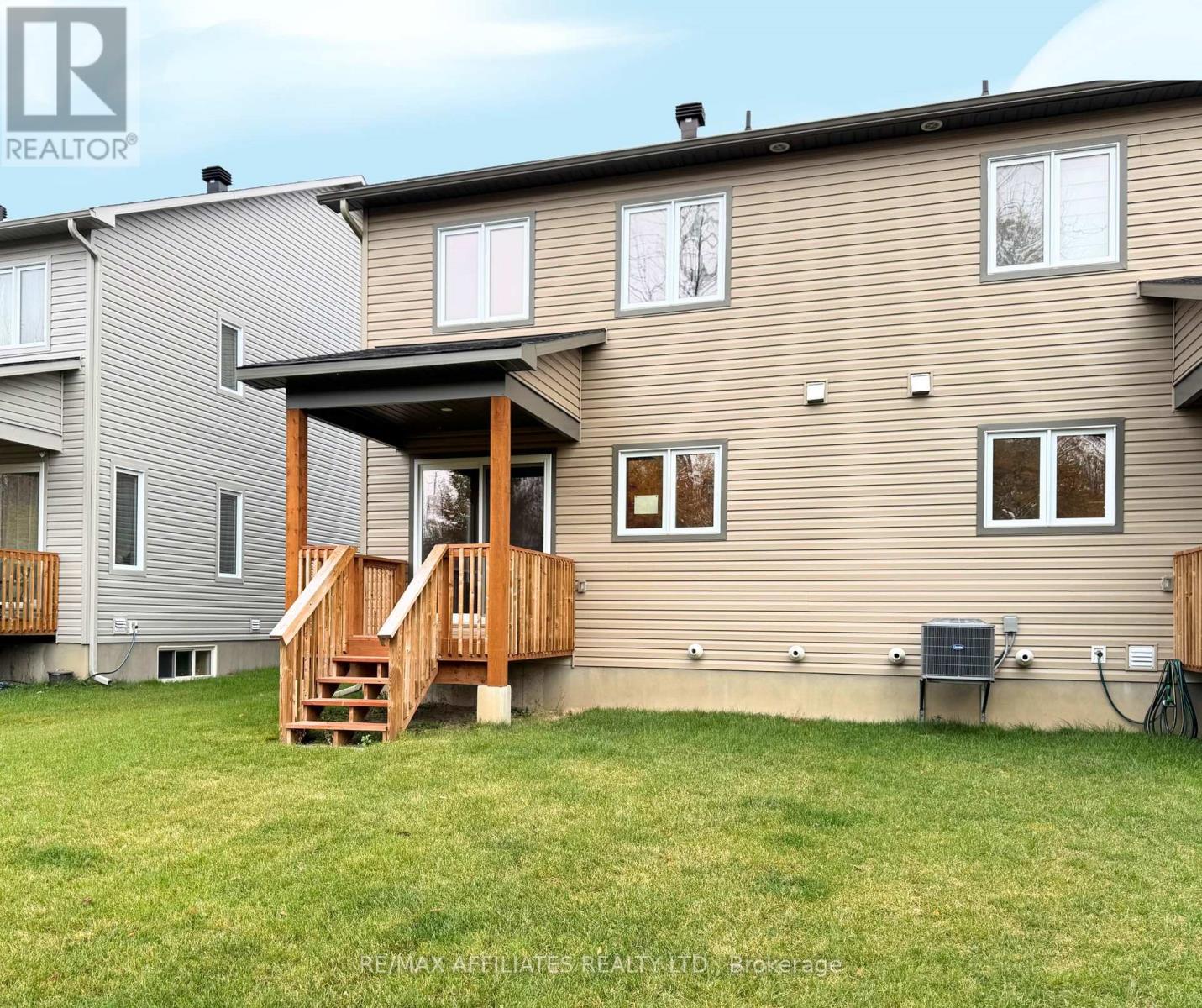 351 Voyageur Place, Russell, Ontario  K0A 1W0 - Photo 17 - X12461017