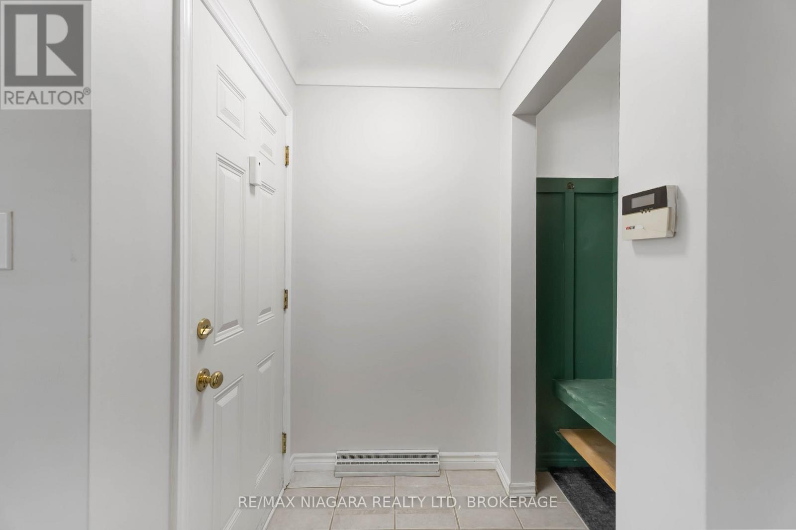 80 Ted Street, St. Catharines, Ontario  L2N 1E5 - Photo 3 - X12481377