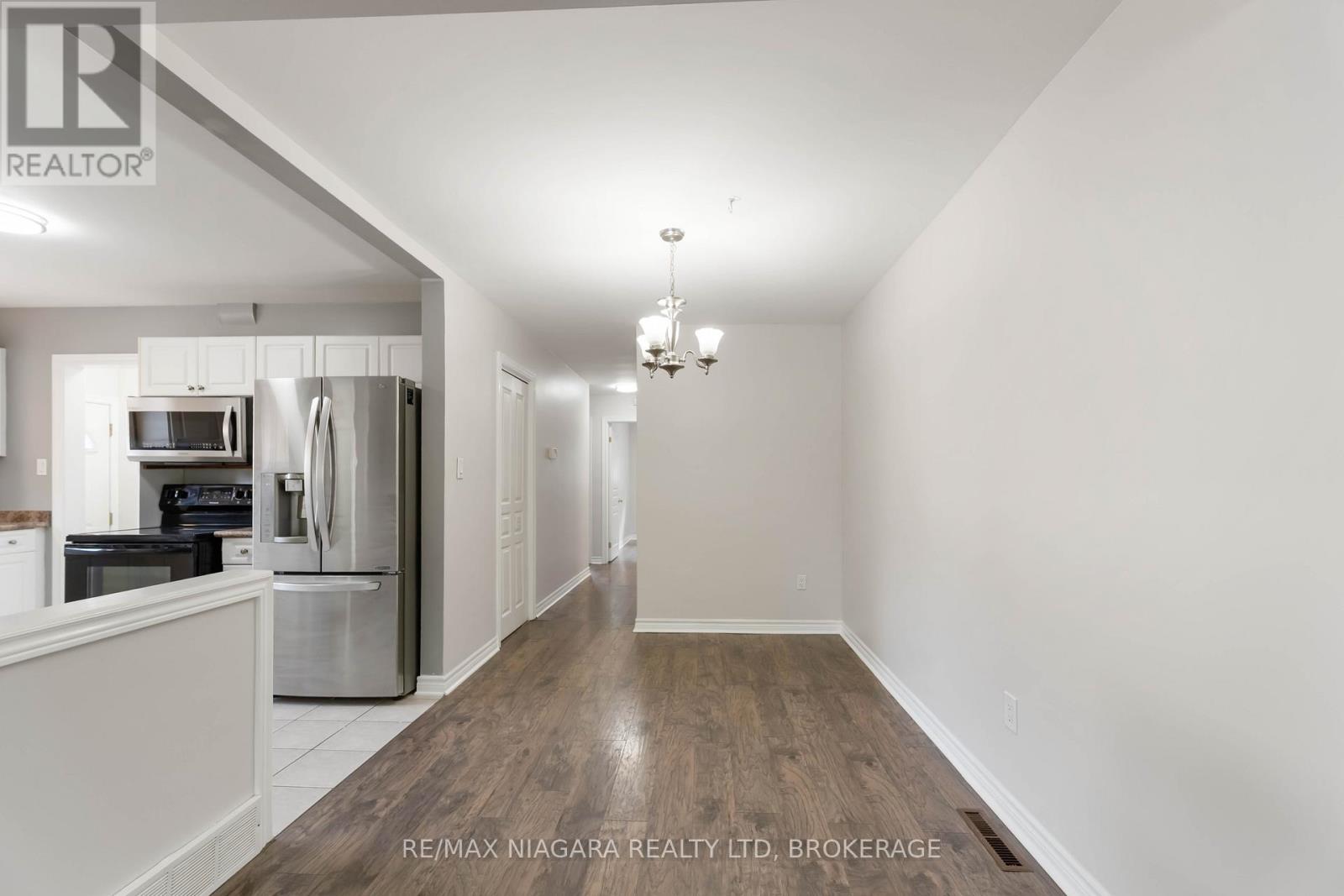 80 Ted Street, St. Catharines, Ontario  L2N 1E5 - Photo 8 - X12481377