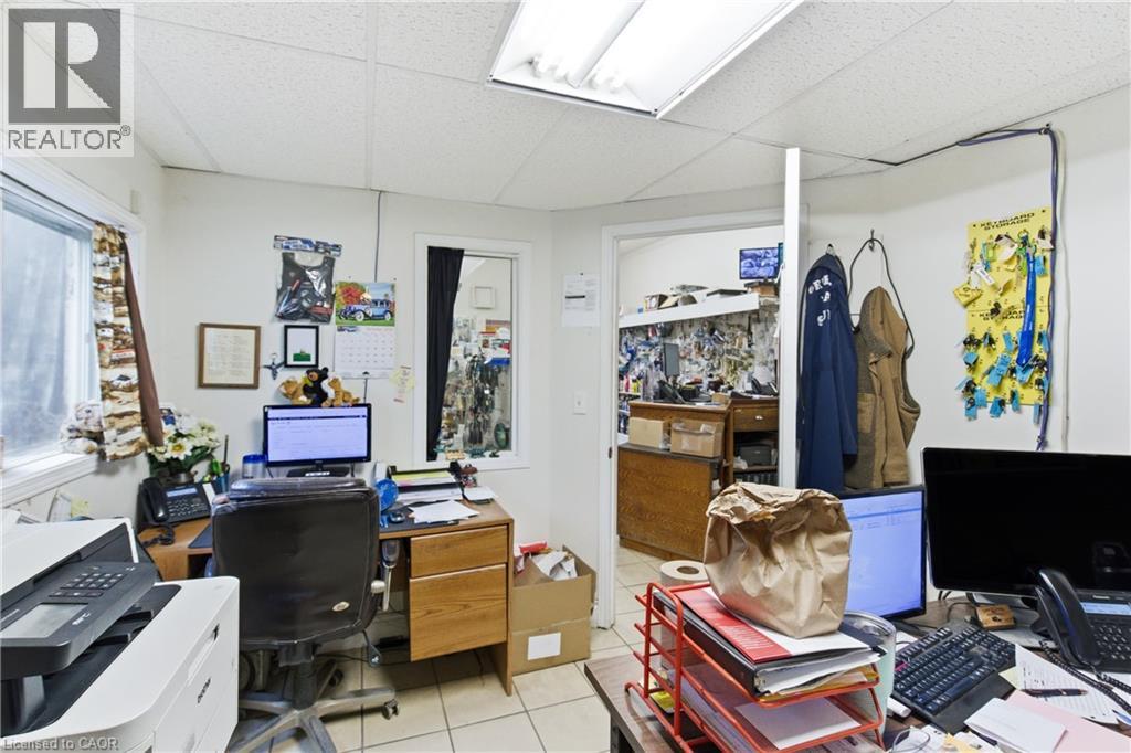 249 Cockshutt Road, Brantford, Ontario  N3T 5L6 - Photo 7 - 40782083