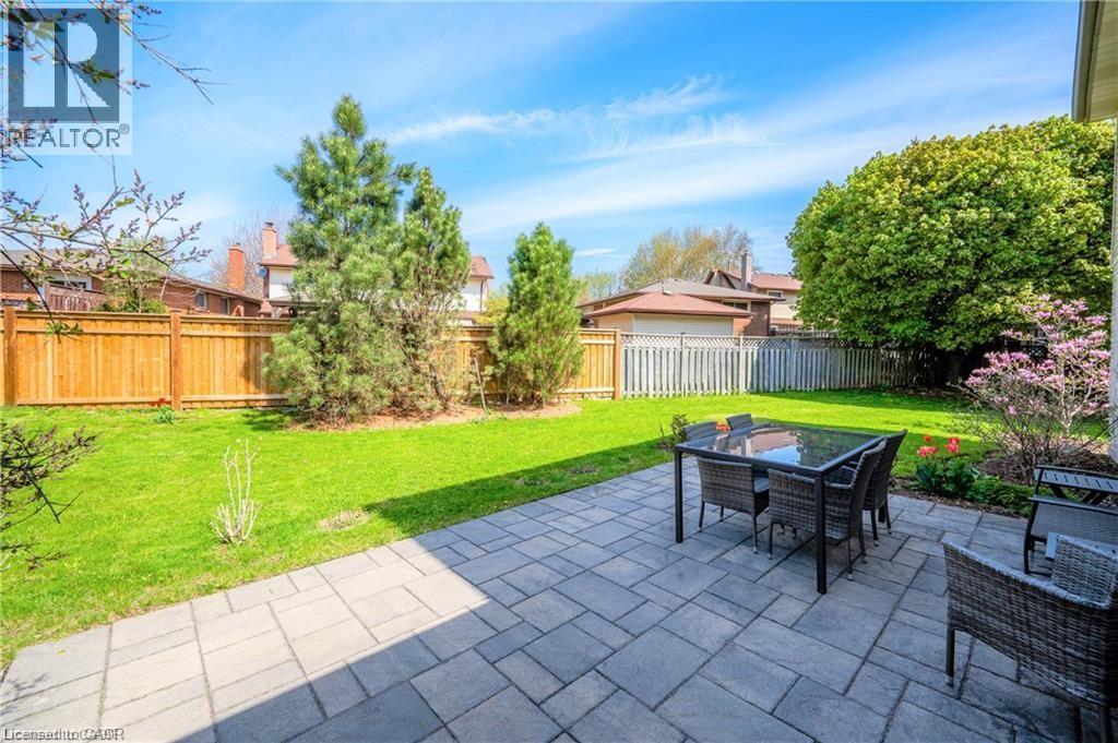 108 Jackpine Place, Waterloo, Ontario  N2V 1T1 - Photo 6 - 40782000