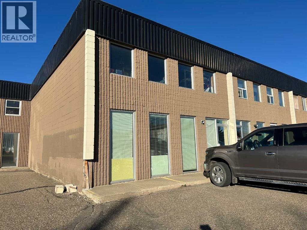 # 2, 311 9 Street E, Brooks, Alberta  T1R 0K2 - Photo 2 - A2266525