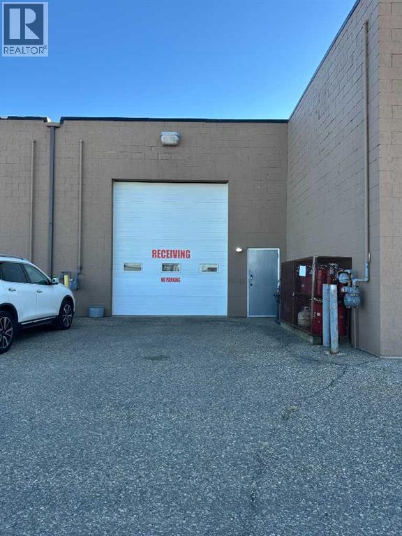 # 2, 311 9 Street E, Brooks, Alberta  T1R 0K2 - Photo 3 - A2266525