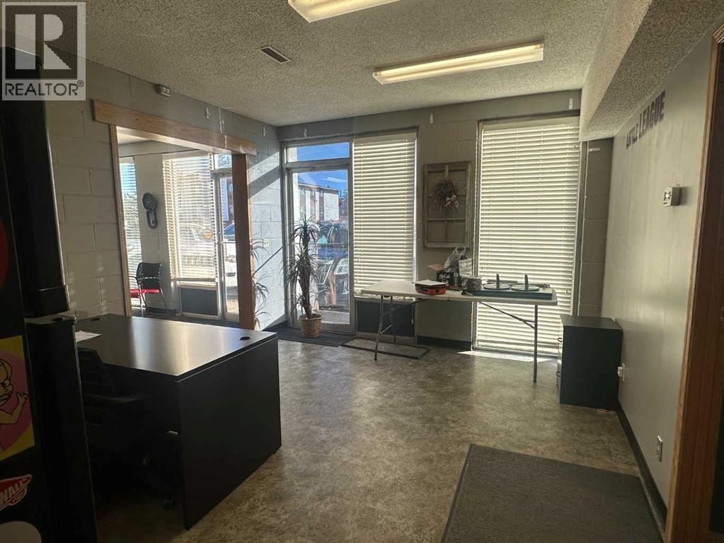 # 2, 311 9 Street E, Brooks, Alberta  T1R 0K2 - Photo 5 - A2266525