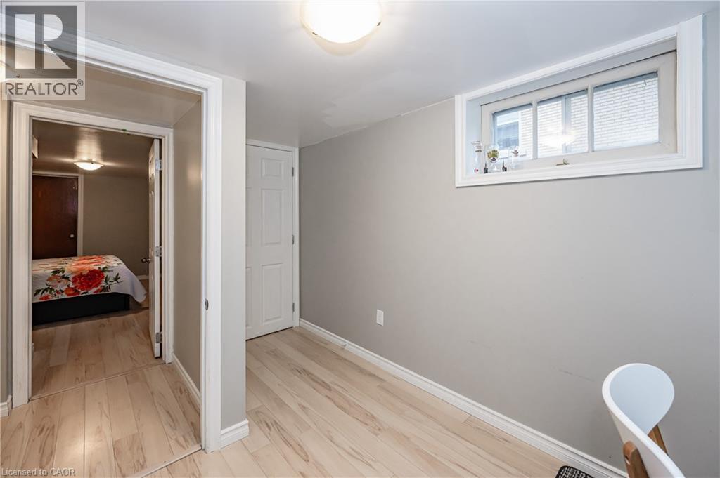 31 Dieppe Avenue Unit# Lower, Kitchener, Ontario  N2H 4E9 - Photo 16 - 40780033