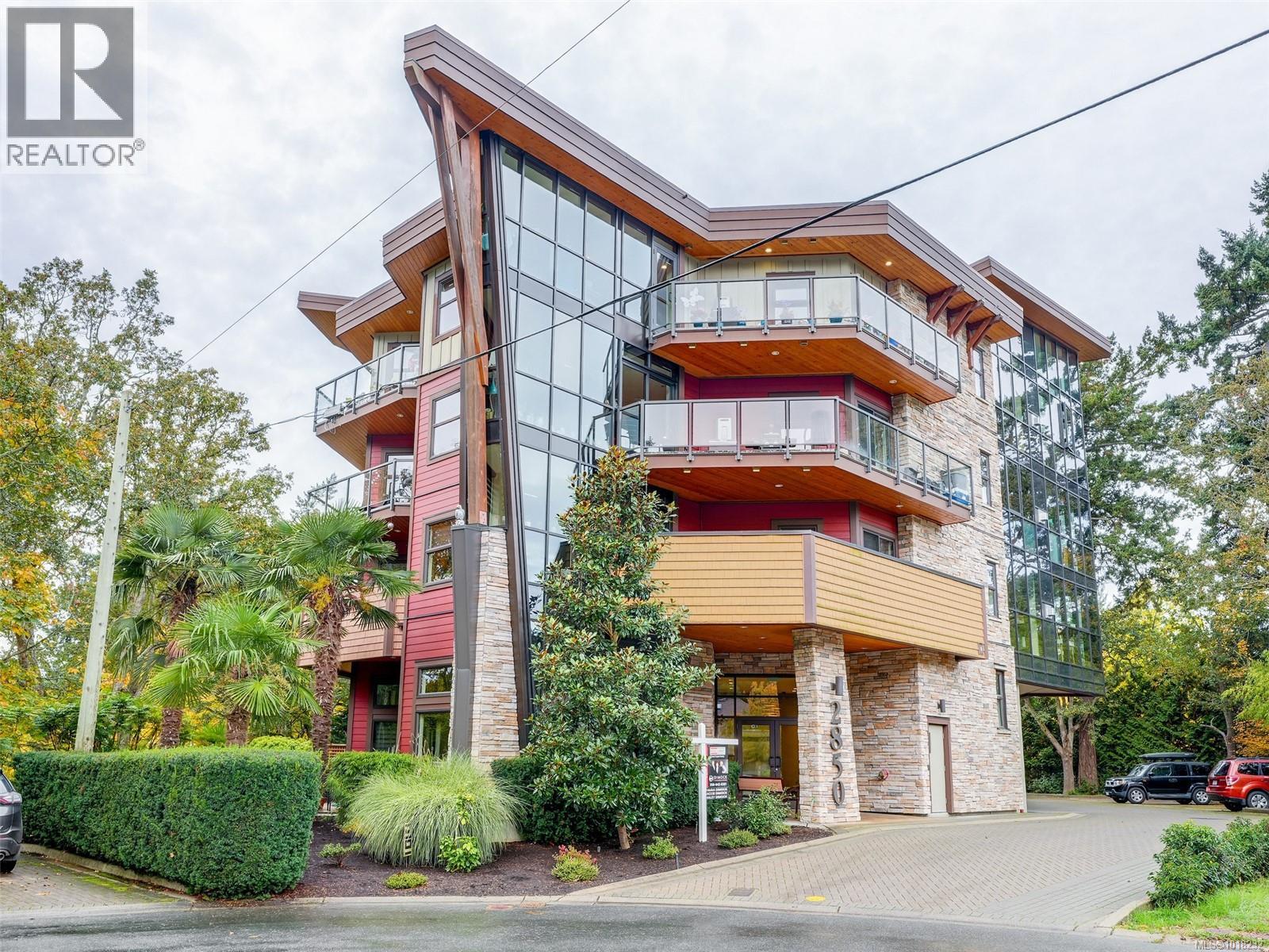 401 2850 Aldwynd Rd, Langford, British Columbia
