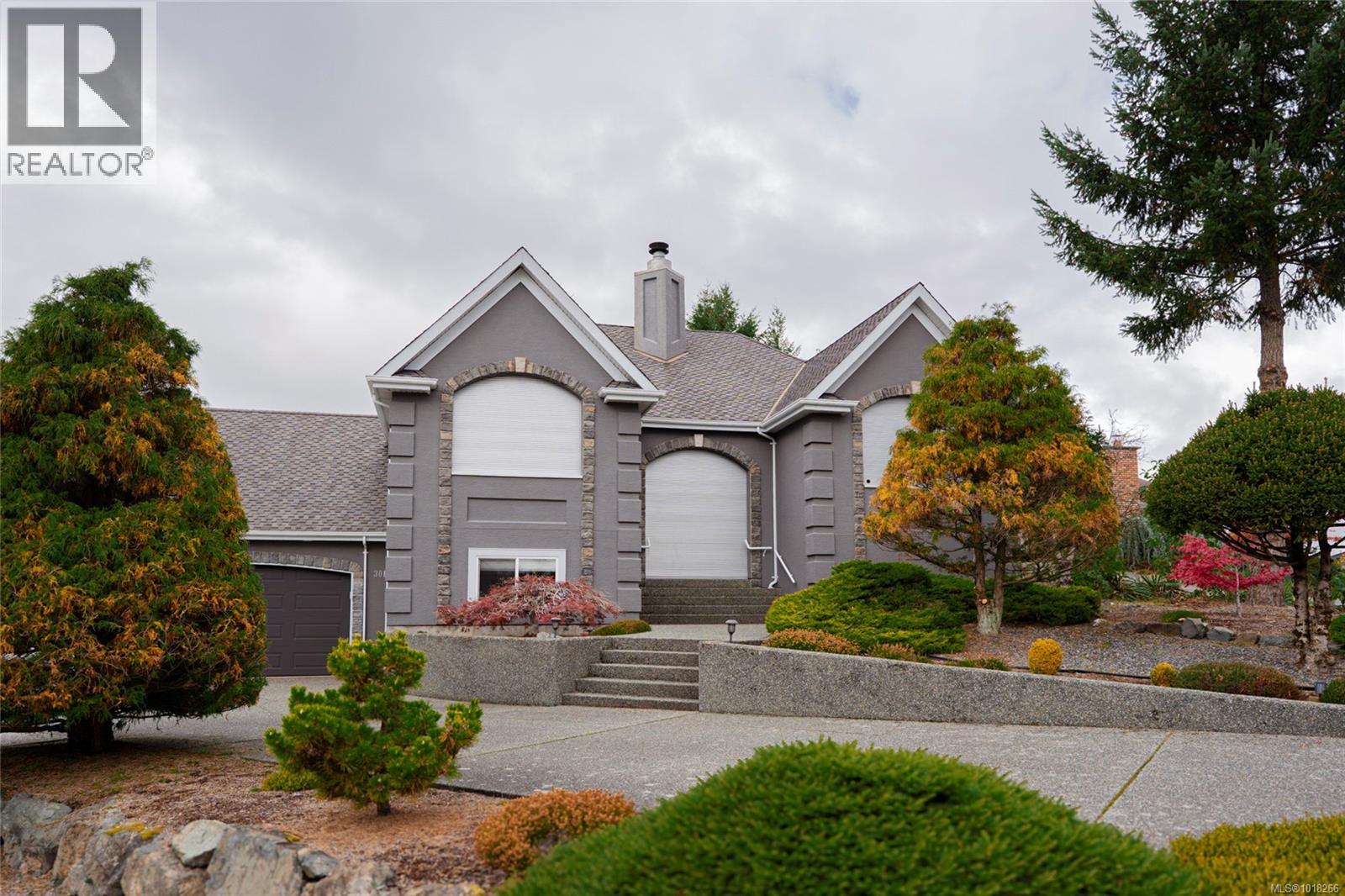 301 Mount Royal Pl, Nanaimo, British Columbia  V9R 6A4 - Photo 3 - 1018266