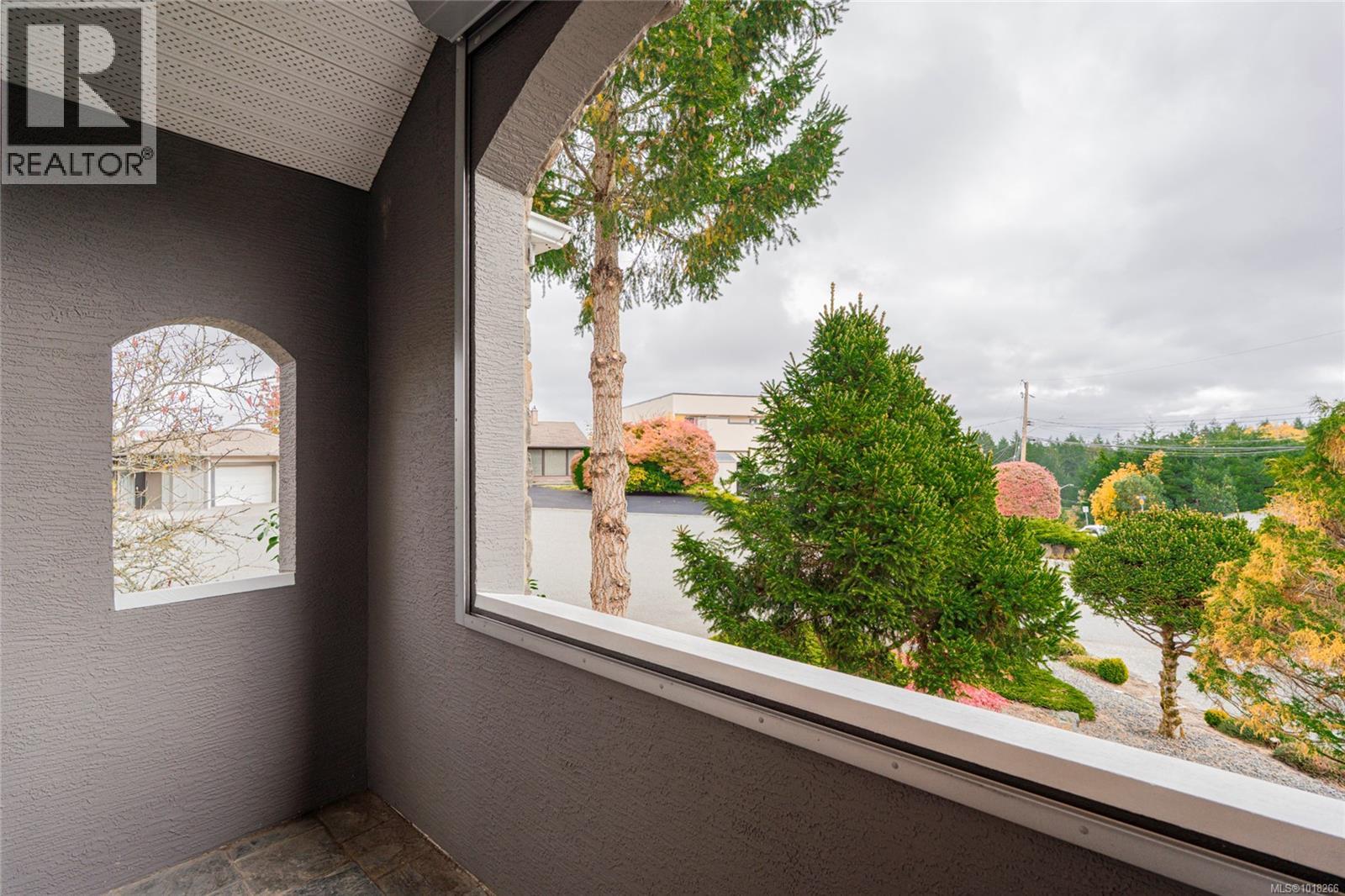 301 Mount Royal Pl, Nanaimo, British Columbia  V9R 6A4 - Photo 30 - 1018266