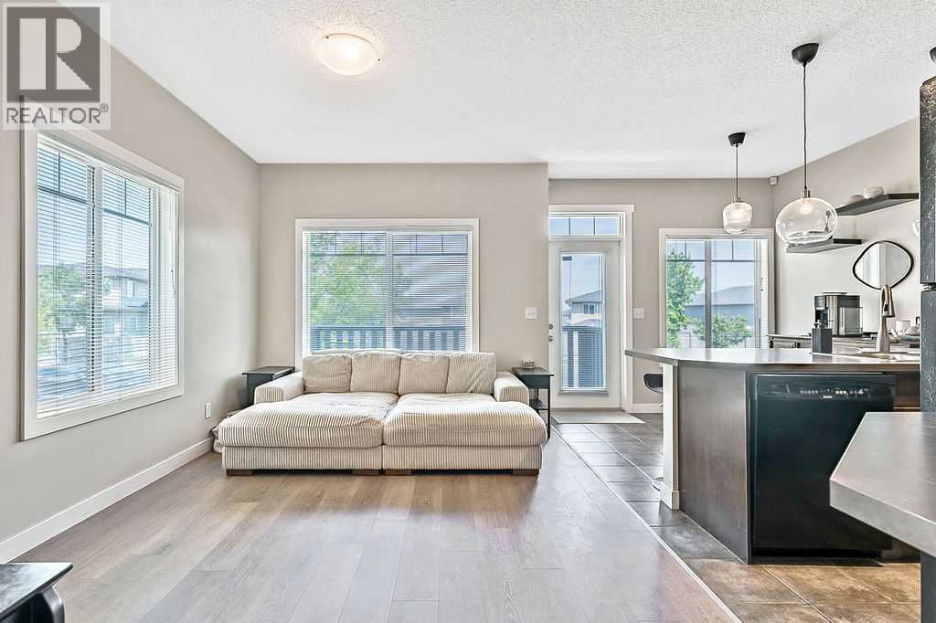 11 Cimarron Vista Gardens, Okotoks, Alberta  T1S 0G2 - Photo 5 - A2240506