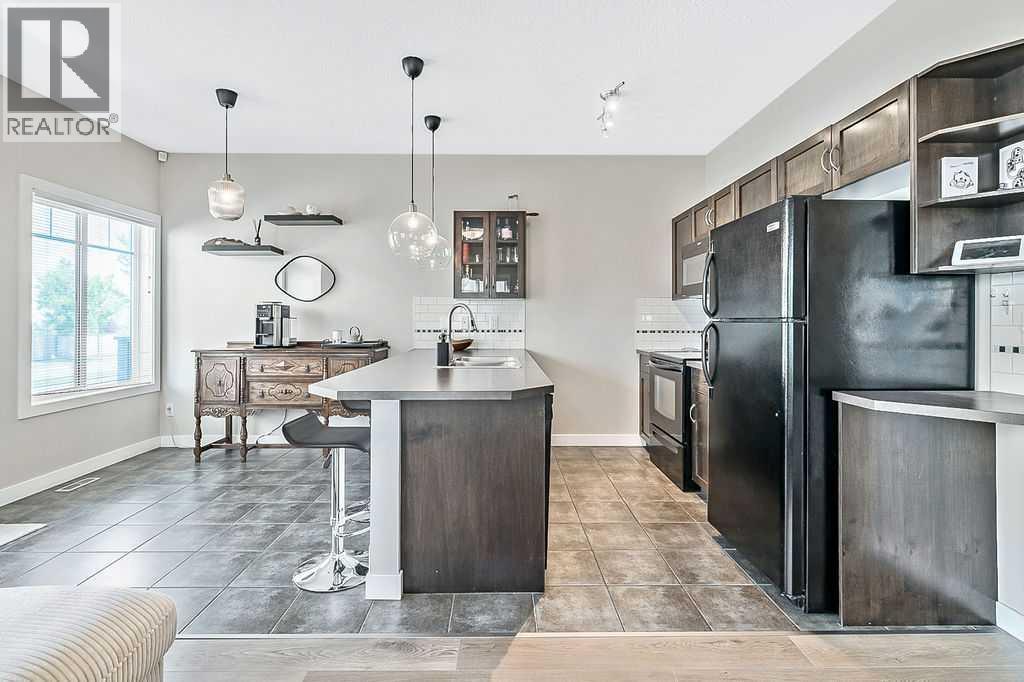 11 Cimarron Vista Gardens, Okotoks, Alberta  T1S 0G2 - Photo 7 - A2240506