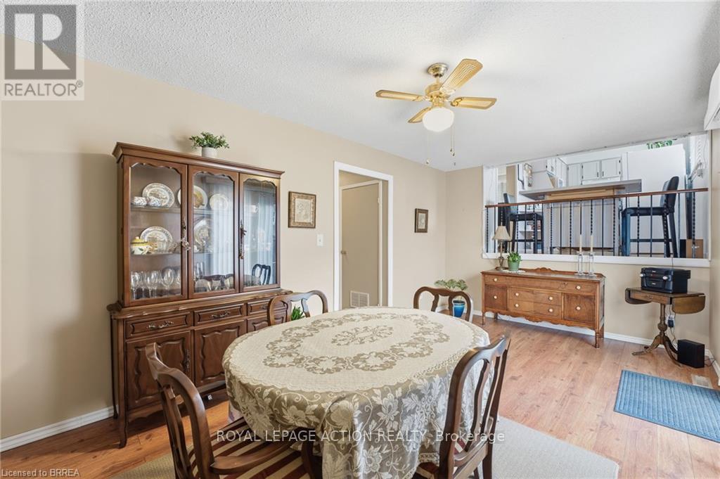 36 King's Hill Lane, Brantford, Ontario  N3T 6A4 - Photo 18 - X12481317