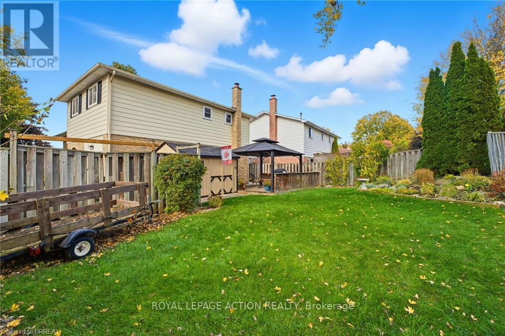 36 King's Hill Lane, Brantford, Ontario  N3T 6A4 - Photo 25 - X12481317