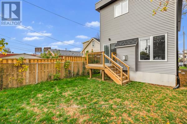 37 Delena Avenue S, Hamilton, Ontario  L9H 1B7 - Photo 42 - X12481318