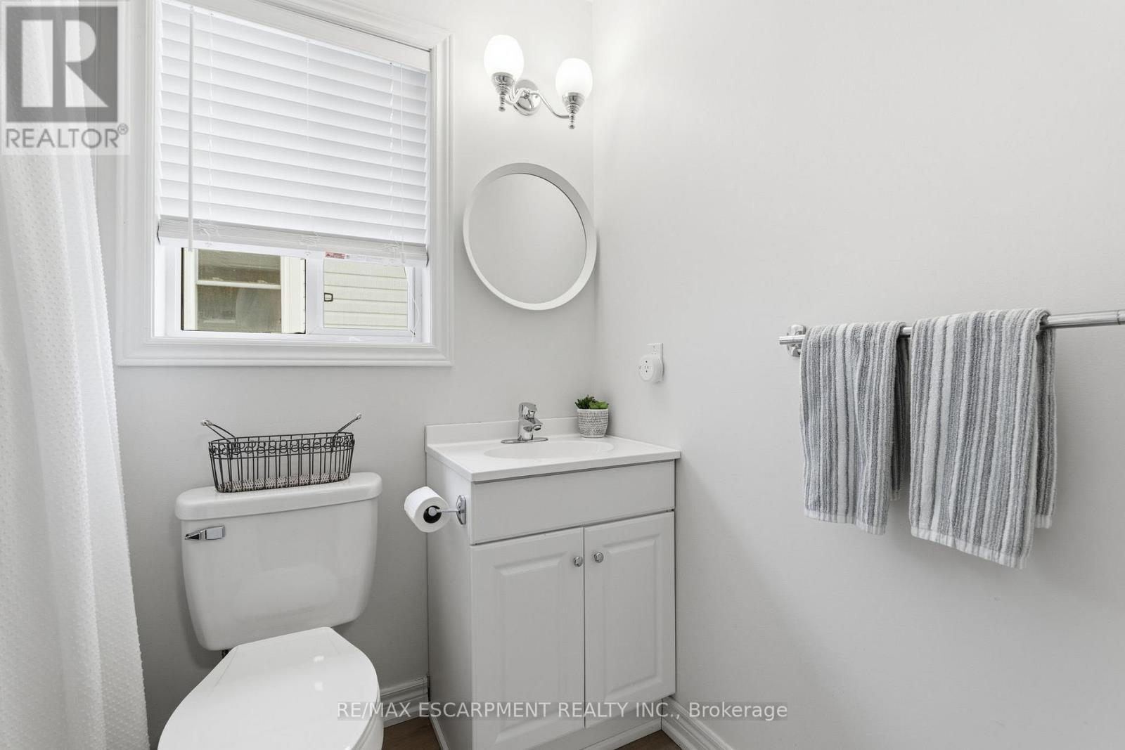 9 Slater Court, Hamilton, Ontario  L8B 0K8 - Photo 29 - X12481322