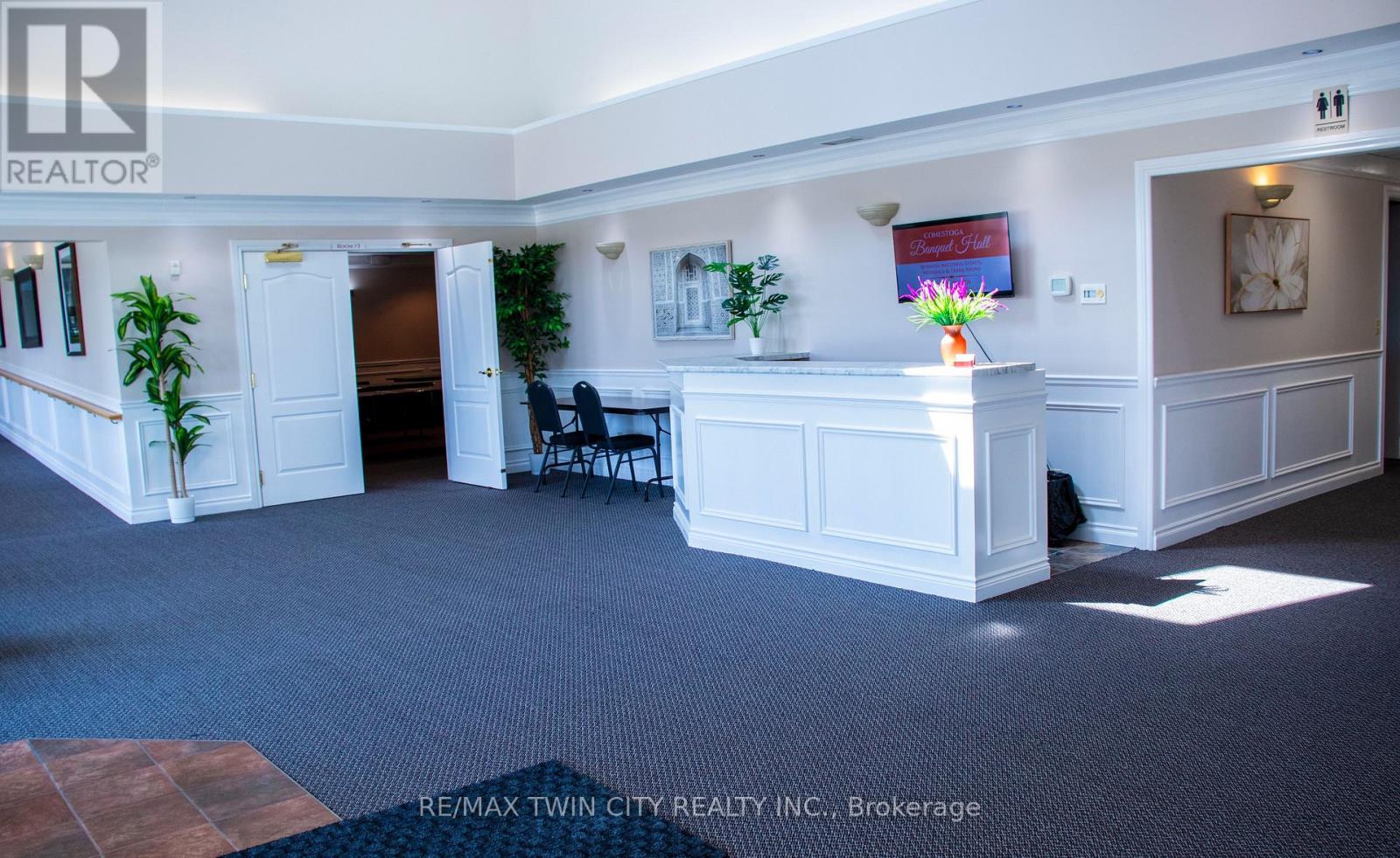 617 King Street N, Waterloo, Ontario  N2V 2N3 - Photo 10 - X12481346