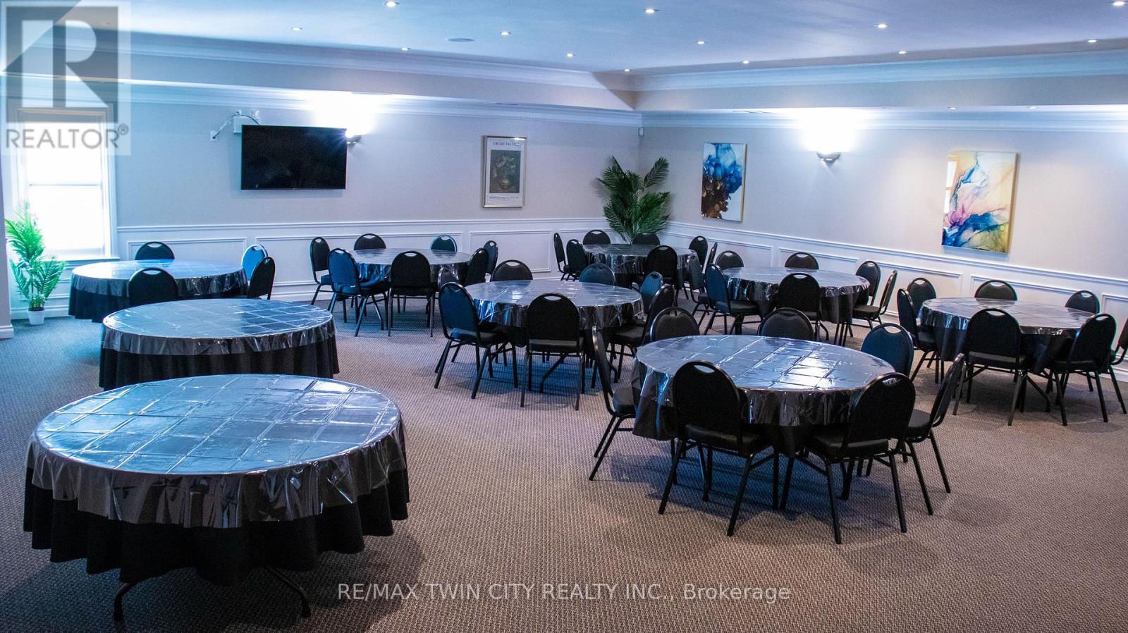 617 King Street N, Waterloo, Ontario  N2V 2N3 - Photo 19 - X12481346