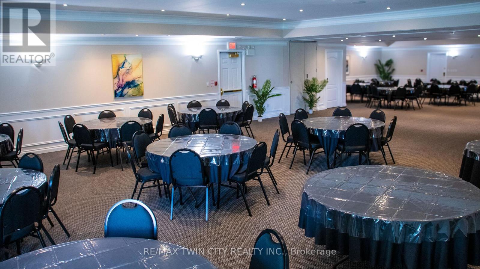 617 King Street N, Waterloo, Ontario  N2V 2N3 - Photo 20 - X12481346