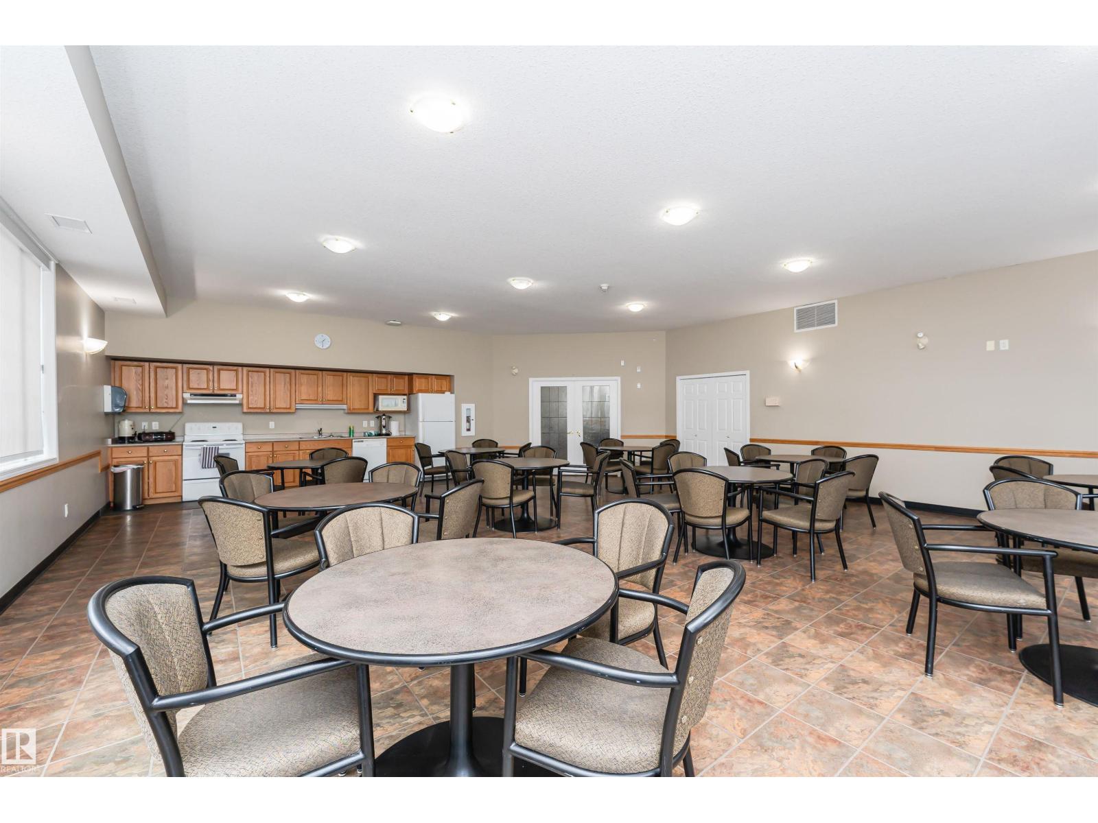 #104 237 Youville Dr E Nw, Edmonton, Alberta  T6L 7G2 - Photo 31 - E4463440