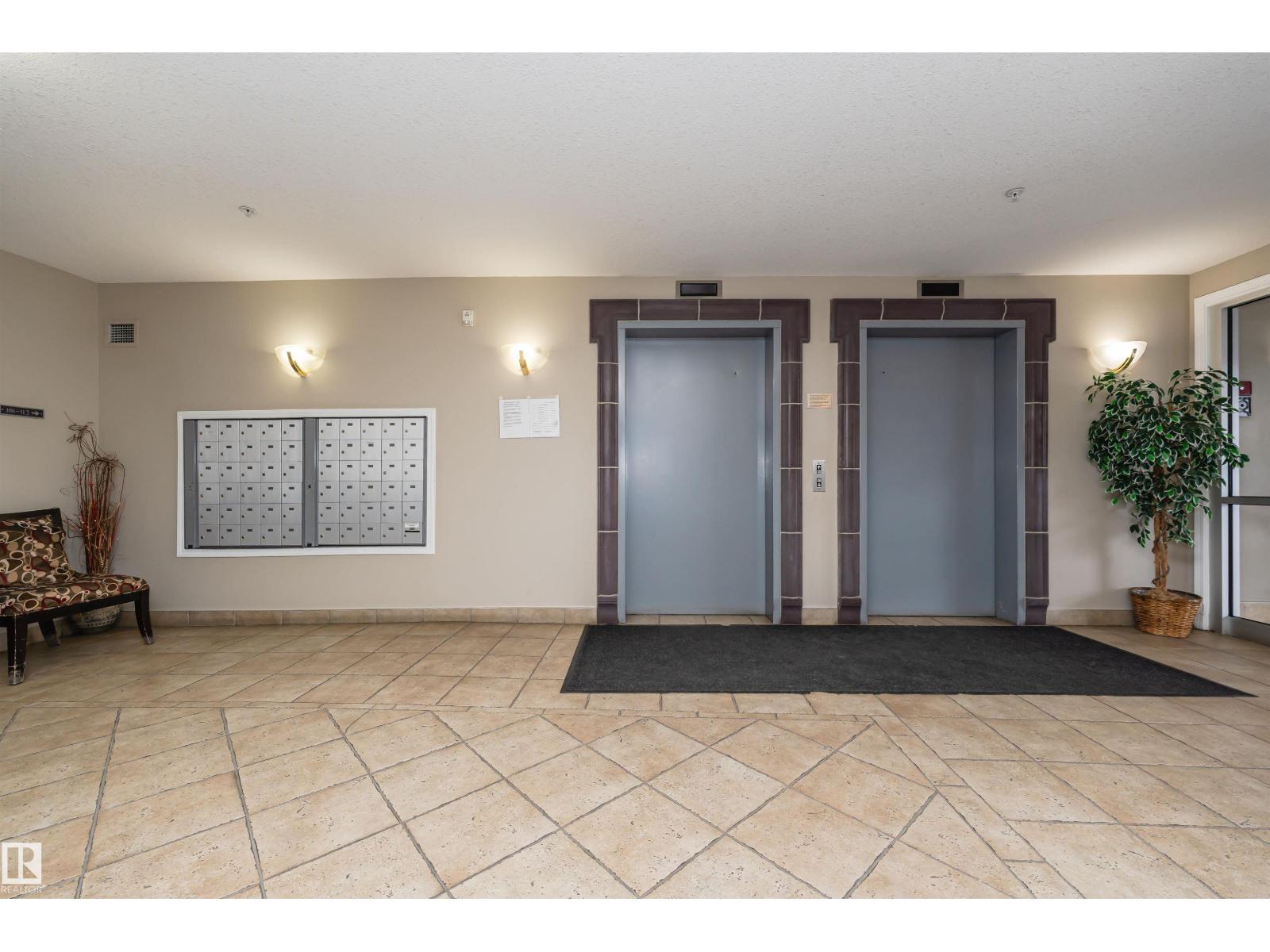 #104 237 Youville Dr E Nw, Edmonton, Alberta  T6L 7G2 - Photo 4 - E4463440