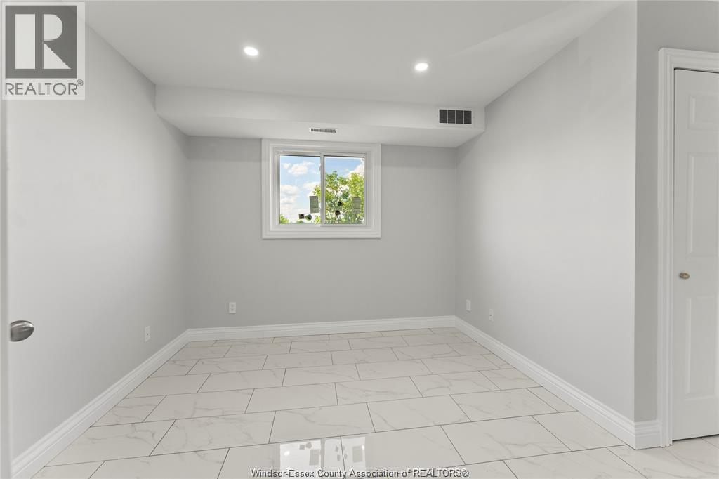 1315 Henry Ford Centre Drive, Windsor, Ontario  N8Y 2T9 - Photo 7 - 25027148