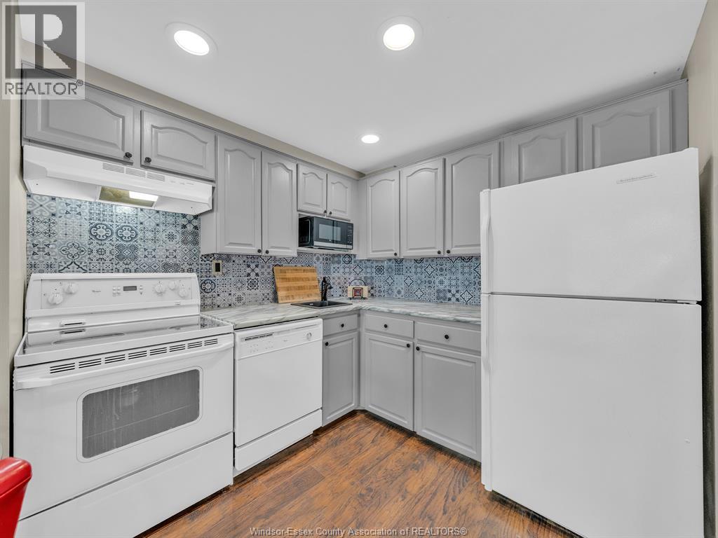 3936 Wyandotte East Unit# 906, Windsor, Ontario  N8Y 4V1 - Photo 17 - 25027125