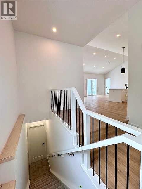 61 North Bridges Bay Sw, Langdon, Alberta  T0J 1X3 - Photo 2 - A2224823