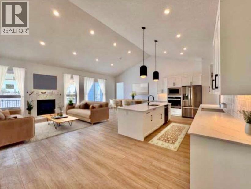 61 North Bridges Bay Sw, Langdon, Alberta  T0J 1X3 - Photo 3 - A2224823