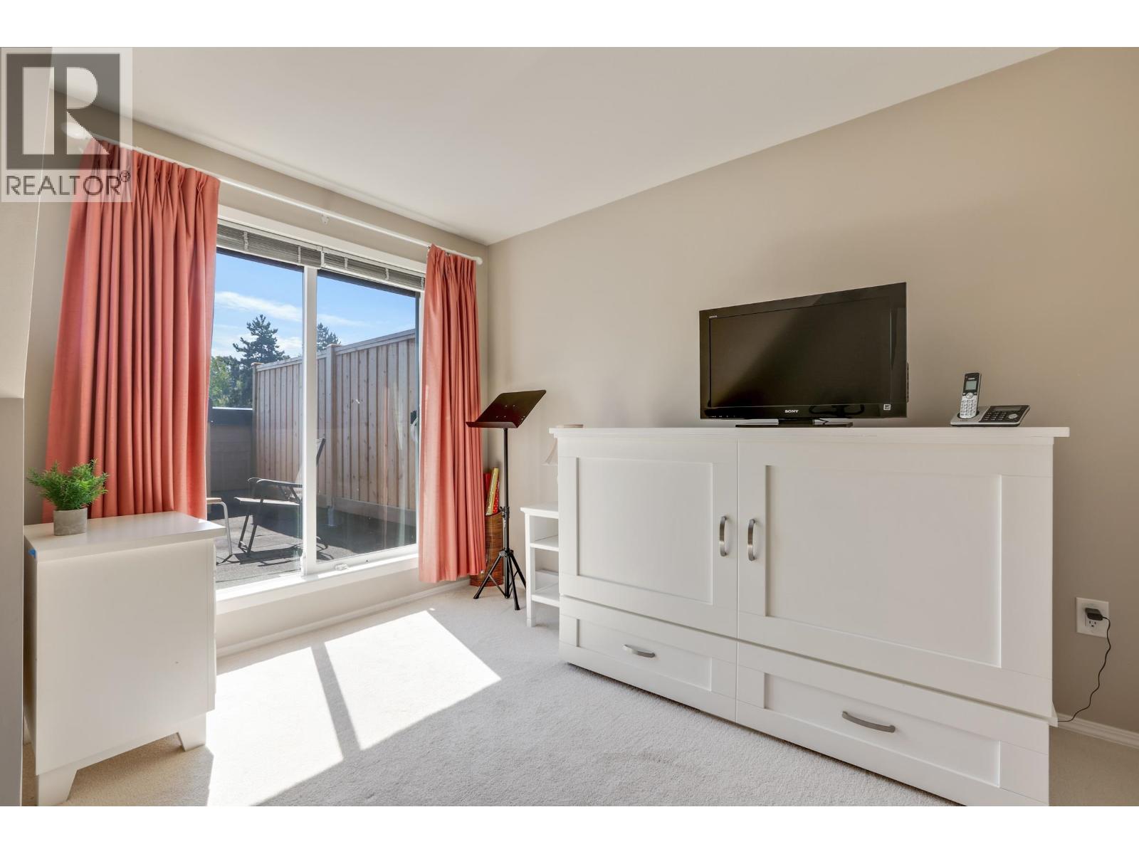 3 3980 Canada Way, Burnaby, British Columbia  V5G 1G7 - Photo 24 - R3040796