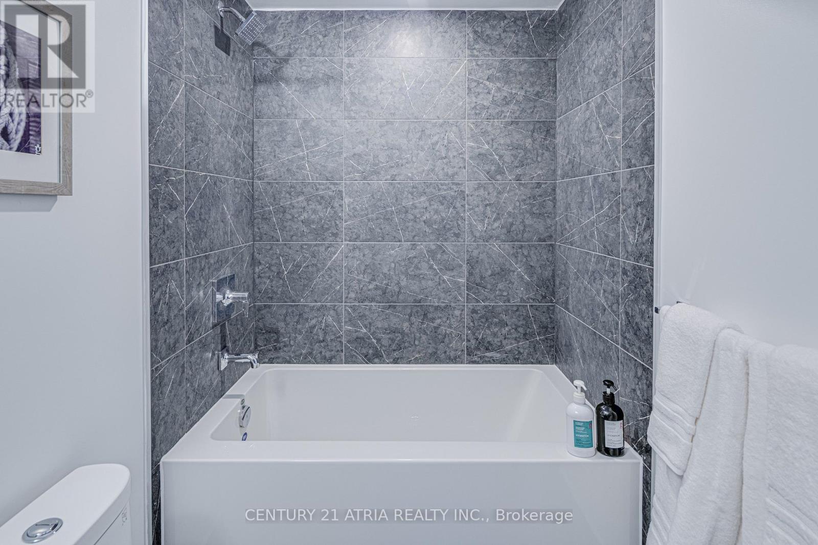 2308 - 252 Church Street, Toronto, Ontario  M5B 0E6 - Photo 15 - C12478240