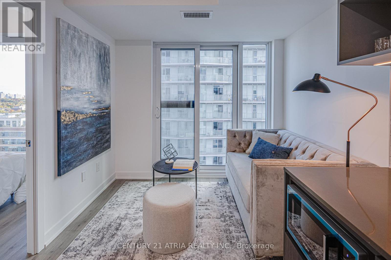 2308 - 252 Church Street, Toronto, Ontario  M5B 0E6 - Photo 2 - C12478240