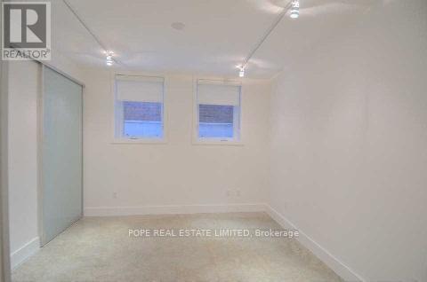 Lower - 95 Major Street, Toronto, Ontario  M5S 2K9 - Photo 8 - C12481372