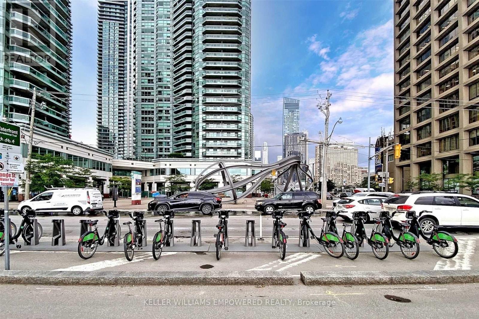7003 - 88 Harbour Street, Toronto, Ontario  M5J 0C3 - Photo 23 - C12481380