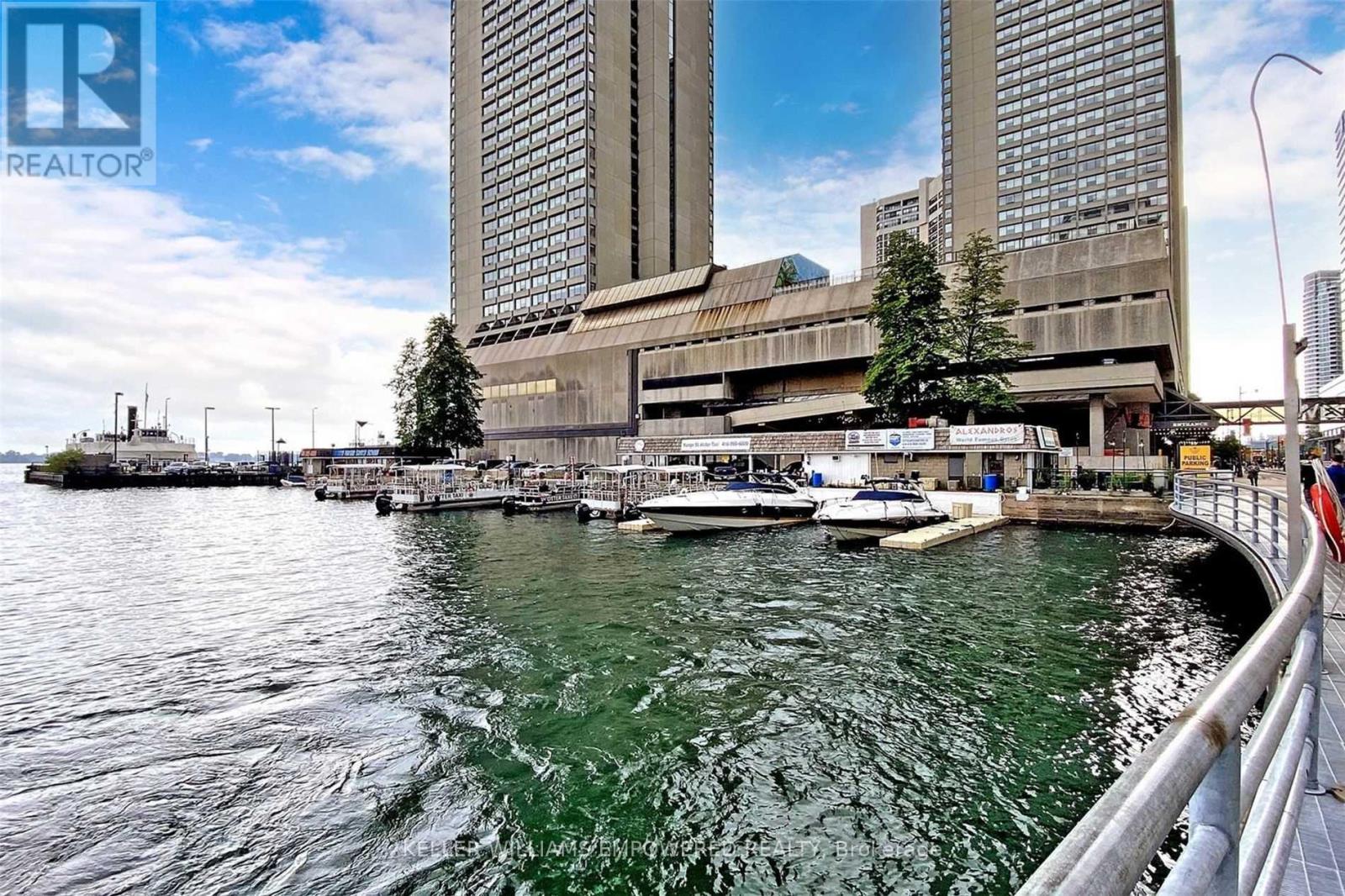 7003 - 88 Harbour Street, Toronto, Ontario  M5J 0C3 - Photo 24 - C12481380