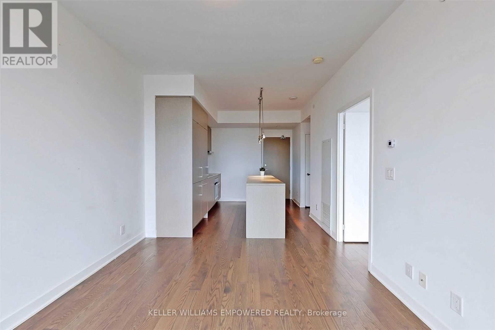 7003 - 88 Harbour Street, Toronto, Ontario  M5J 0C3 - Photo 9 - C12481380