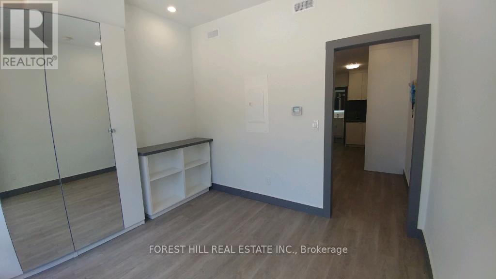 Upper N - 1213 Dundas Street W, Toronto, Ontario  M6J 1X3 - Photo 2 - C12481383