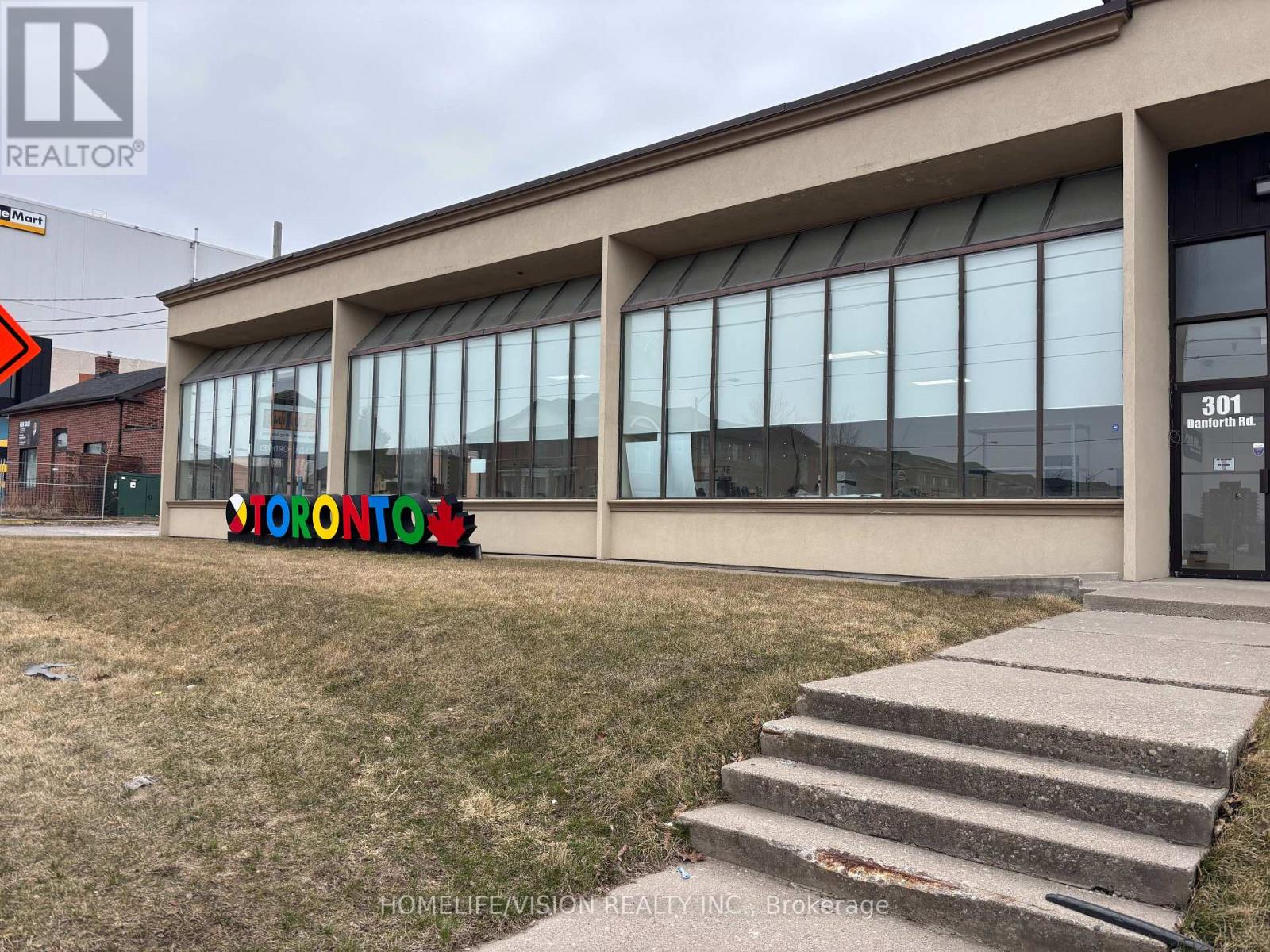 UNIT 1 FRONT - 301 DANFORTH ROAD, Toronto, Ontario