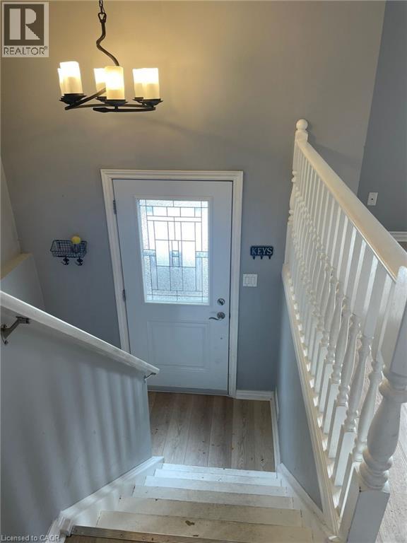 917 Lawson Road, London, Ontario  N6G 4X4 - Photo 4 - 40782022