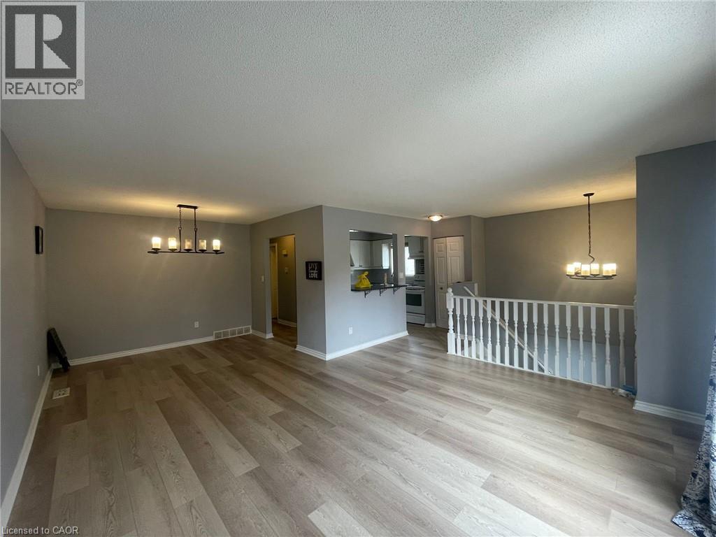 917 Lawson Road, London, Ontario  N6G 4X4 - Photo 5 - 40782022