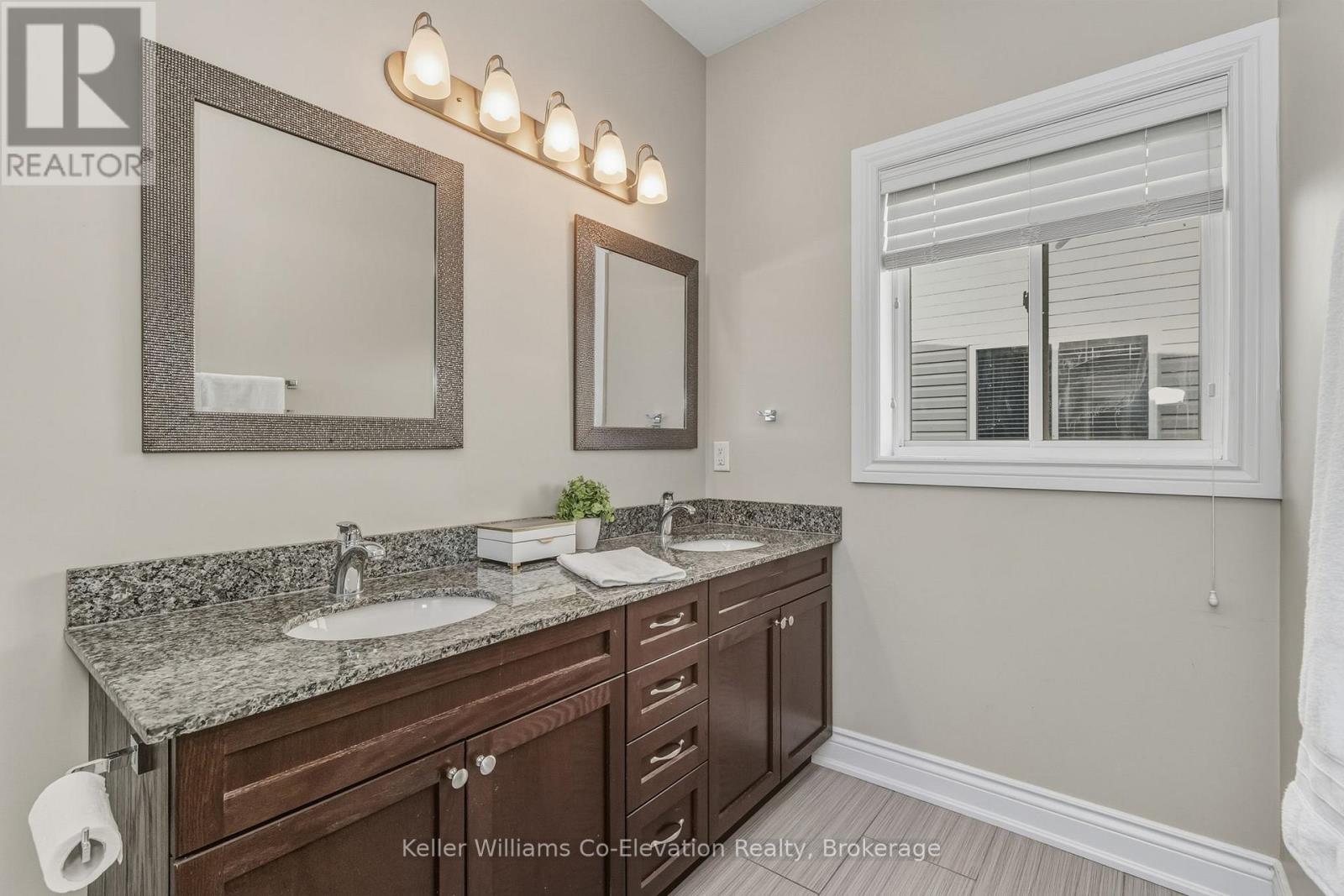 3931 Wood Avenue, Severn, Ontario  L3V 0T9 - Photo 12 - S12481466
