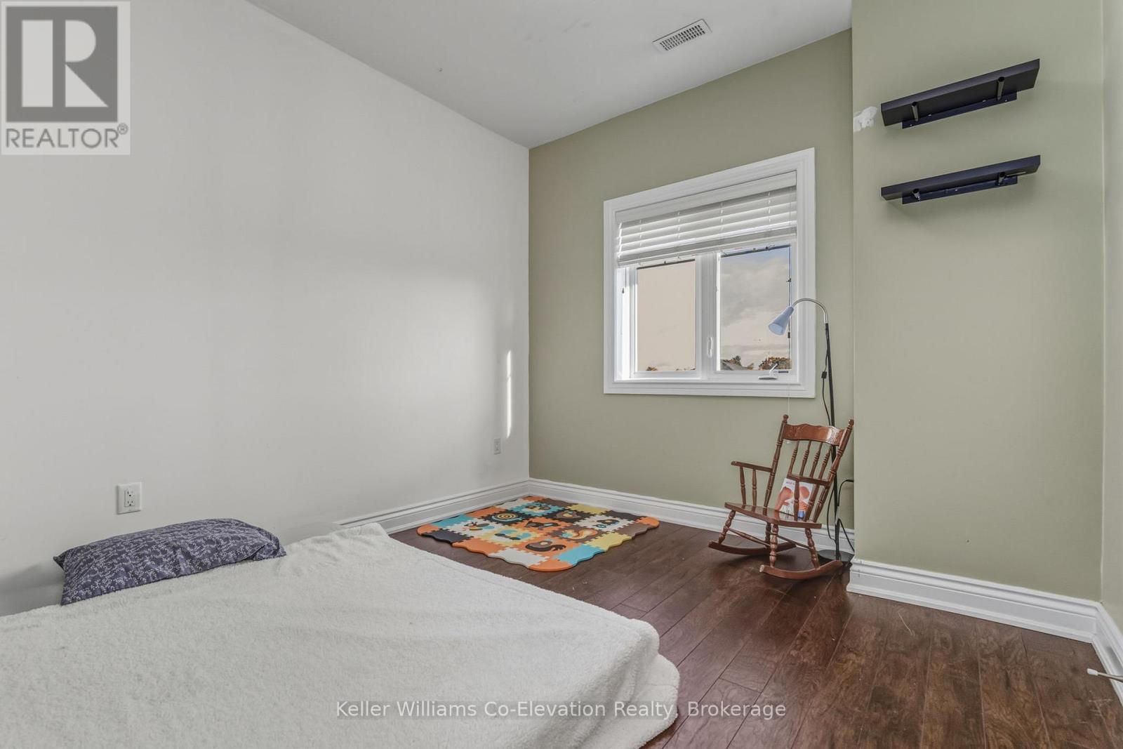 3931 Wood Avenue, Severn, Ontario  L3V 0T9 - Photo 15 - S12481466