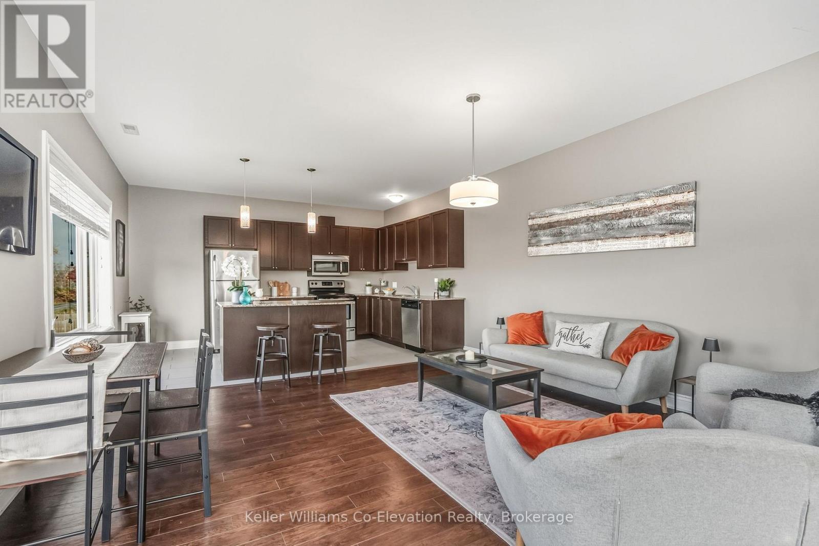 3931 Wood Avenue, Severn, Ontario  L3V 0T9 - Photo 6 - S12481466