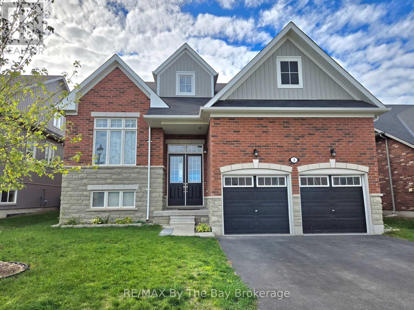 3 CRISTIANO AVENUE, Wasaga Beach, Ontario