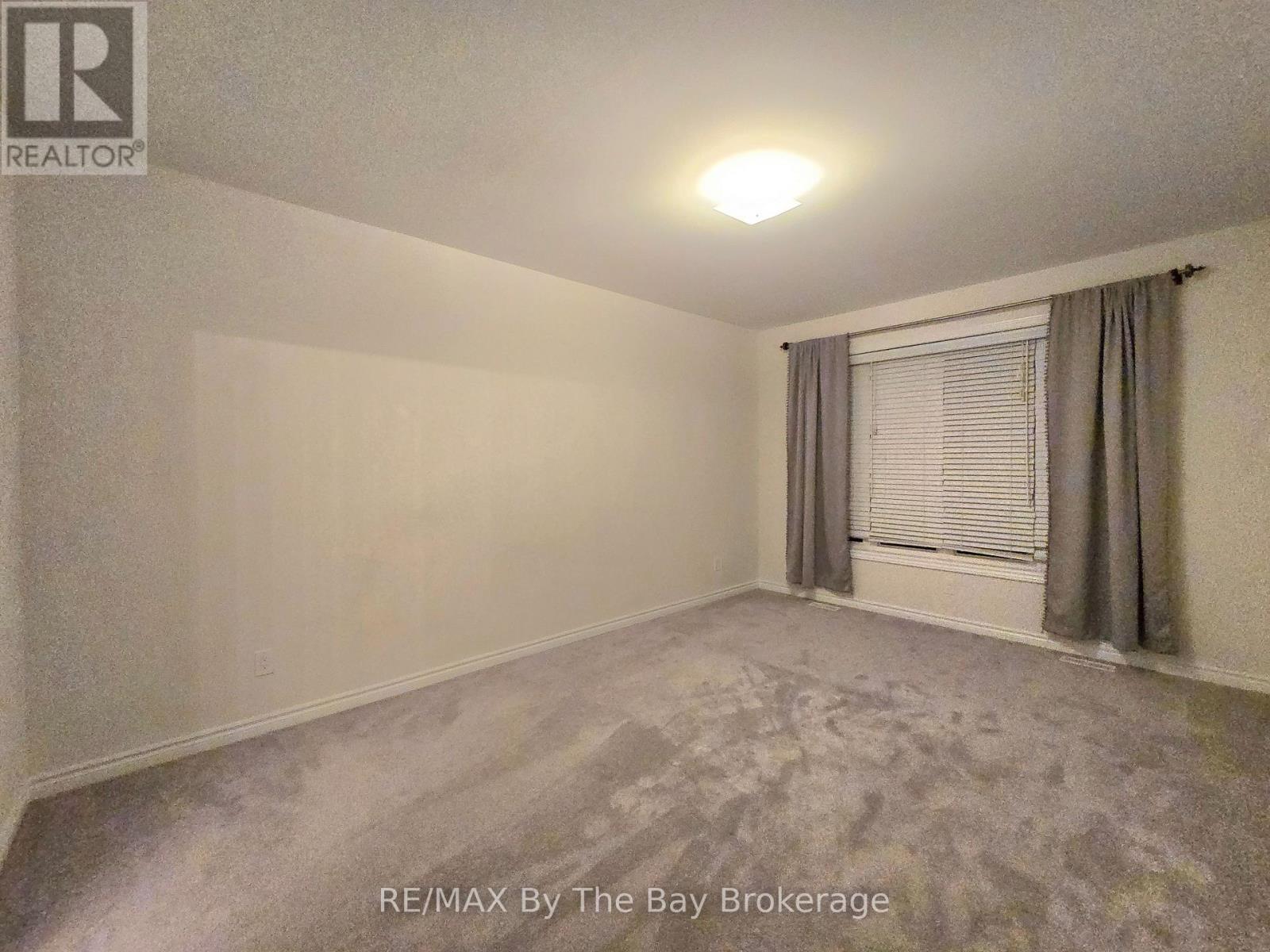 3 Cristiano Avenue, Wasaga Beach, Ontario  L9Y 1P2 - Photo 12 - S12481495