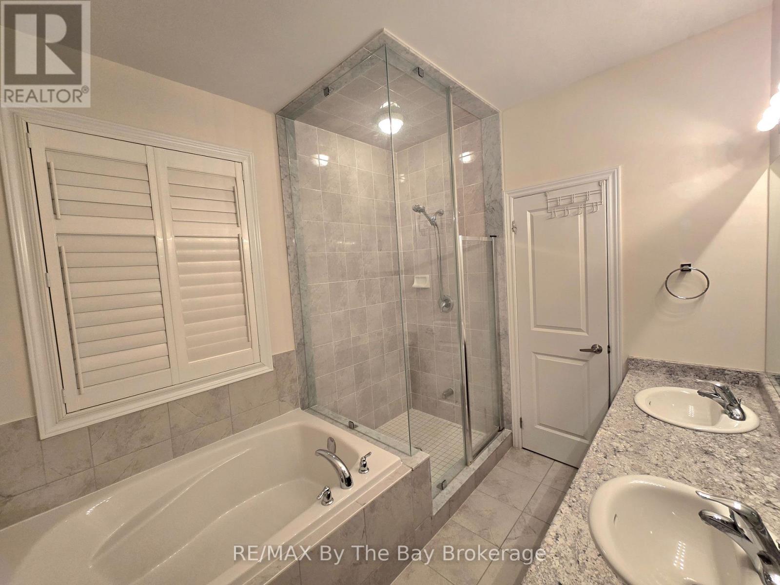3 Cristiano Avenue, Wasaga Beach, Ontario  L9Y 1P2 - Photo 14 - S12481495