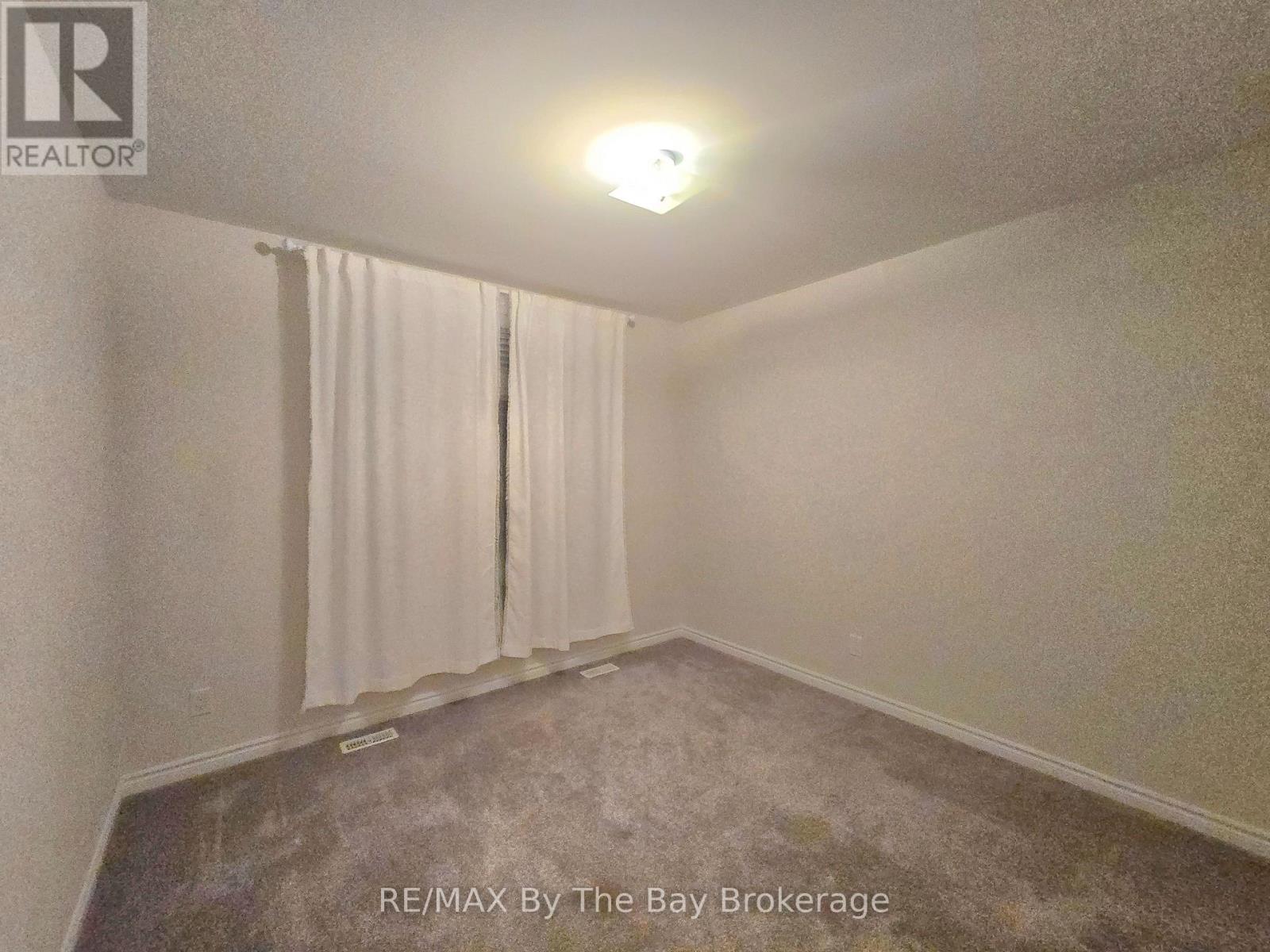3 Cristiano Avenue, Wasaga Beach, Ontario  L9Y 1P2 - Photo 17 - S12481495