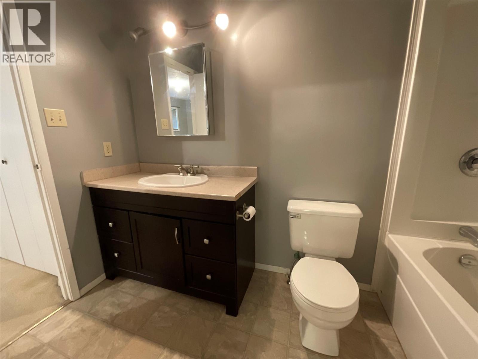 116 Bullmoose Crescent, Tumbler Ridge, British Columbia  V0C 2W0 - Photo 16 - 10366683