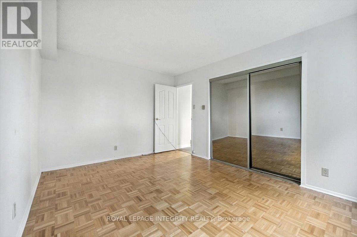 109 - 158a Mcarthur Avenue, Ottawa, Ontario  K1L 7E7 - Photo 23 - X12332633