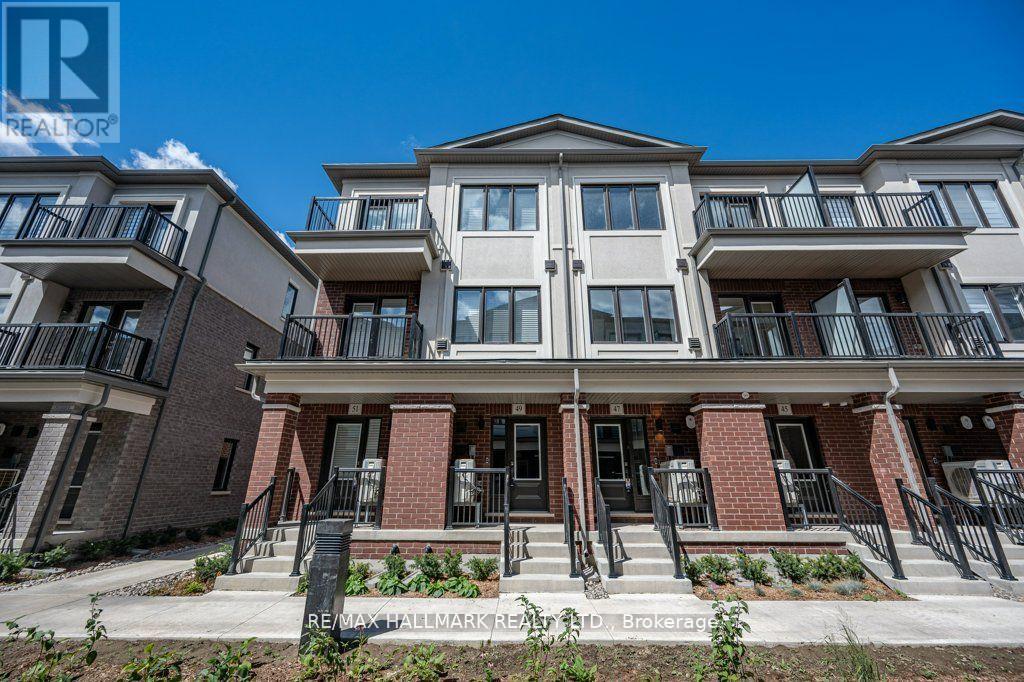 49 MATAWIN LANE, Richmond Hill, Ontario