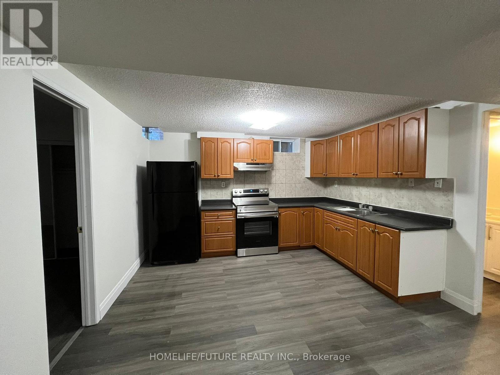 Bsmt - 650 Highglen Avenue, Markham, Ontario  L3S 4P6 - Photo 3 - N12481405